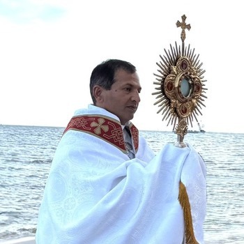 A Few Pictures from the  Blessing of the Sea