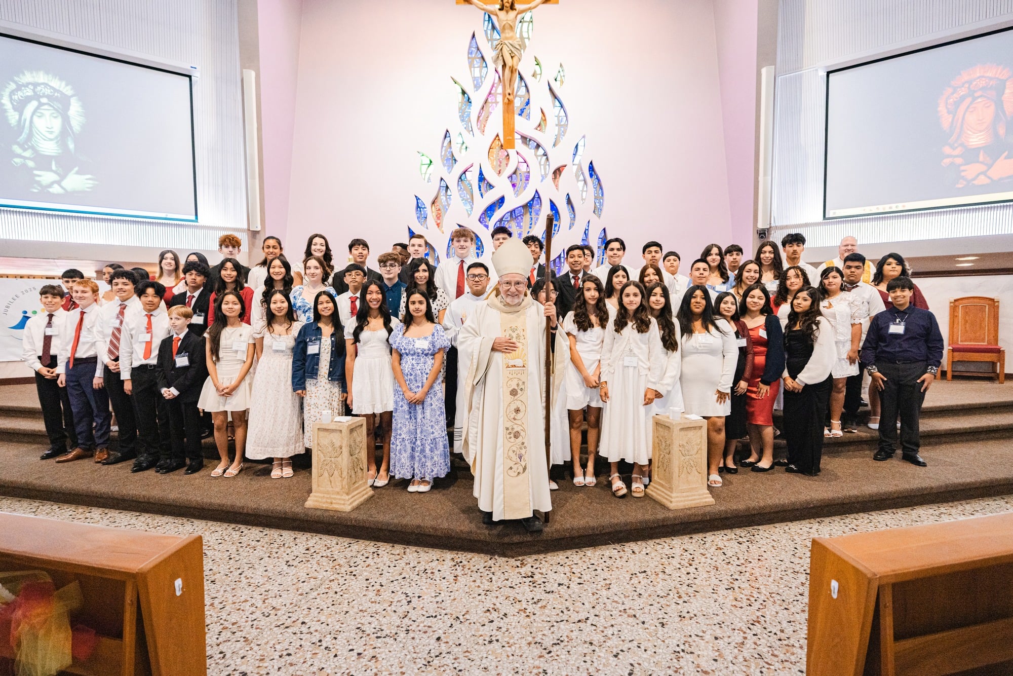 Headline Section 714041