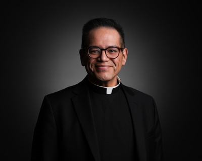 Rev. Matthew G. Súniga