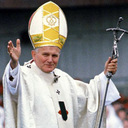 Un siglo de atestiguar a Cristo