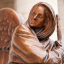 Welcome the stranger with hope