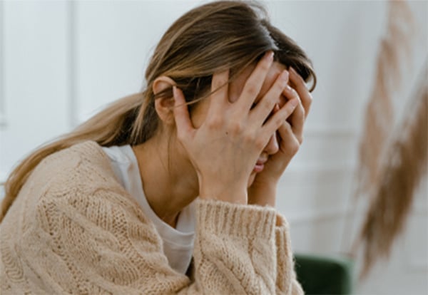 I need a mental health crisis line