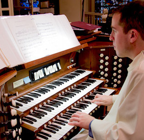 Organist playing for Mass.