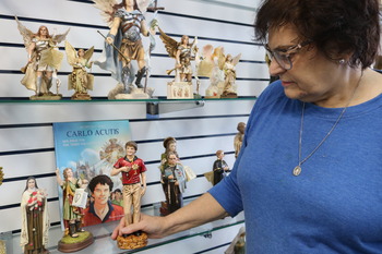 Local religious shops keep Christ in Christmas