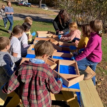 Students build Wayside Shrines to ‘bring the face of Christ to passersby’