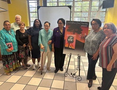 Dr. Ruth Simmons Inspires Drexel Prep Scholars