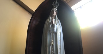 May Crowning * Coronación de la Virgen María