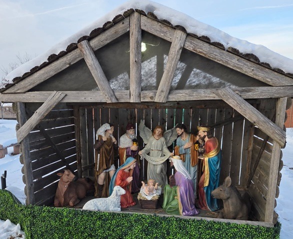 Christmas Manger Scenes 2025