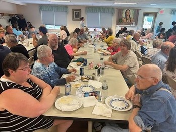 St. Kateri Parishioners Gather for Annual Picnic