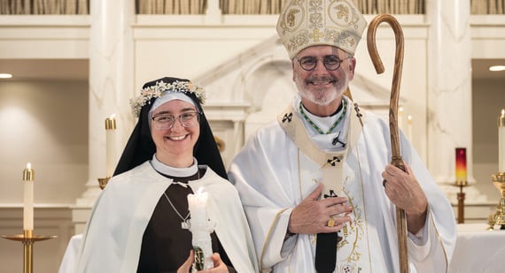 Sr. Viviana professes perpetual vows