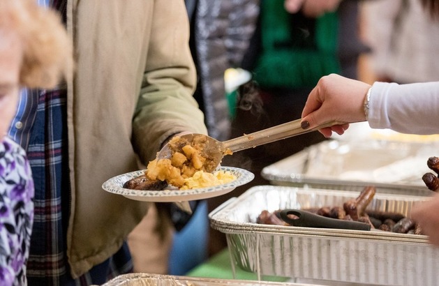 Rescue Mission Dinner Servers