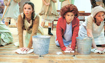 ‘The sun’ll come out’ on ‘Annie’ at Mount Carmel
