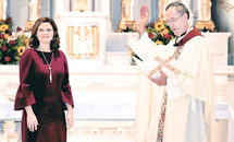Loyola University New Orleans installs first lay and first female president