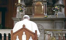Pope calls for mandatory abuse reporting, bishop accountability