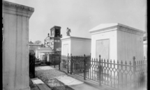 Initiative restores abandoned tombs, one by one