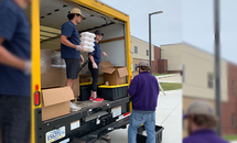 Ursuline grad champions ‘3 o’clock’ food for kids