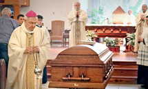 Filipino priest beloved by parishioners, family