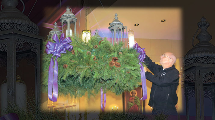 Wreath’s glow grows at St. Andrew the Apostle