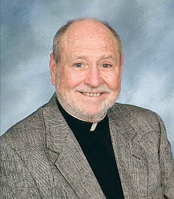 Father Harry Adams, a priest for 50 years, dies at 79