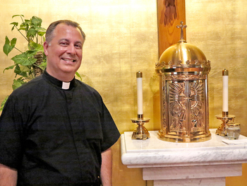 Fr. Rodriguez: The Eucharist is ‘100% Jesus!’