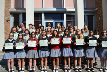Dominican inducts 34 in Spanish honor society