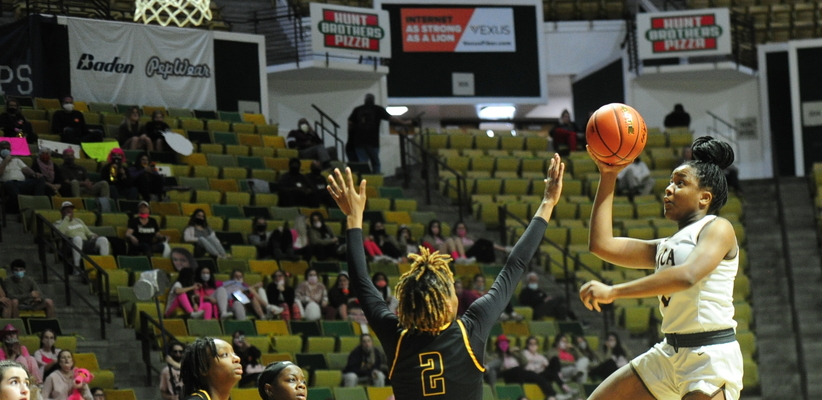 Mount Carmel advances to Division I finals