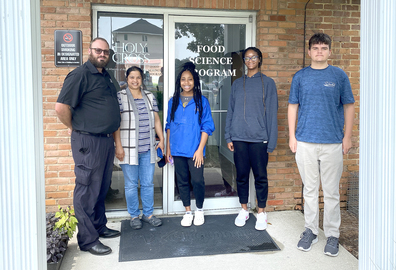 High school students learn science behind food safety