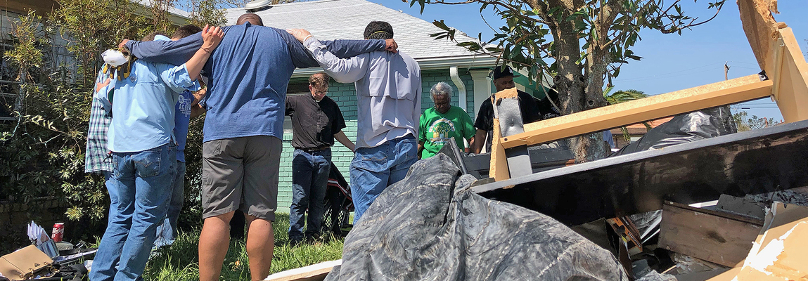 Seminarians launch weekend recovery work