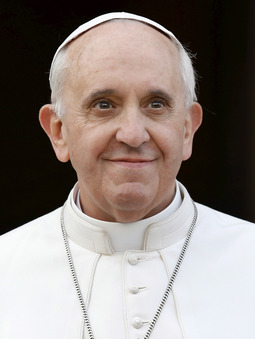 Pope: Elderly must set an example of faith for youth