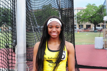 Armstrong named Outstanding Female Amateur Athlete of the Year