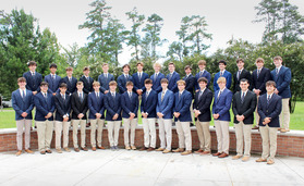 St. Paul’s School commissions seniors as extraordinary ministers of holy Communion