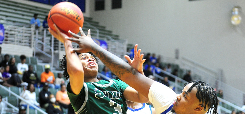 Johnson repeats as Elite team's outstanding player