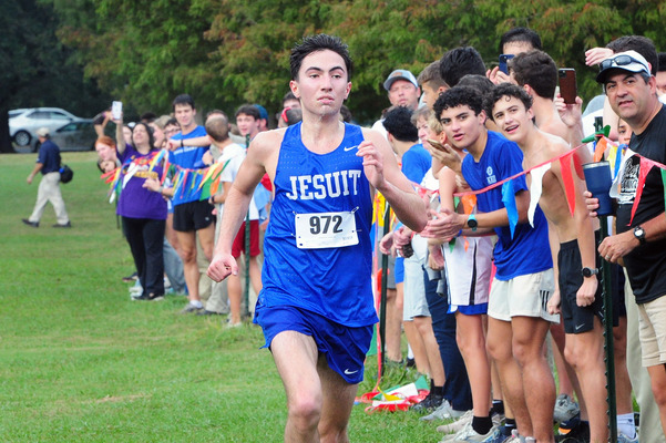 Cross country titles to Jesuit, MCA