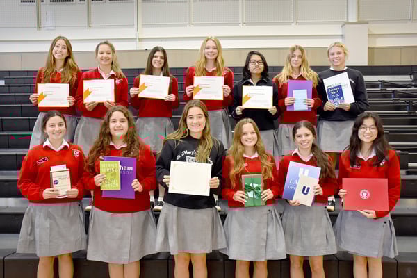 Dominican juniors garner college book awards