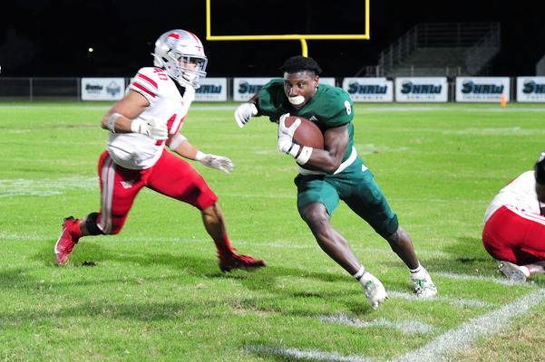Football officials’ numbers dwindle