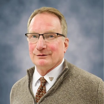 President Mike Hagstrom receives award from Saint John’s University
