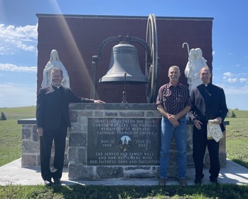 Bishop Folda blesses St. Bernard’s monument as former parish endows cemetery legacy fund