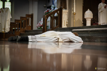 La Ordenación del  Rev. Sr. James M. Beran  al Sagrado Orden del Sacerdocio