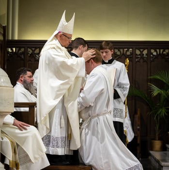 Fomentando las Vocaciones Sacerdotales