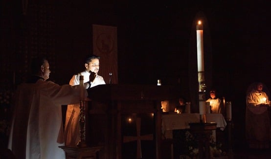 Easter Vigil / Vigilia Pascual