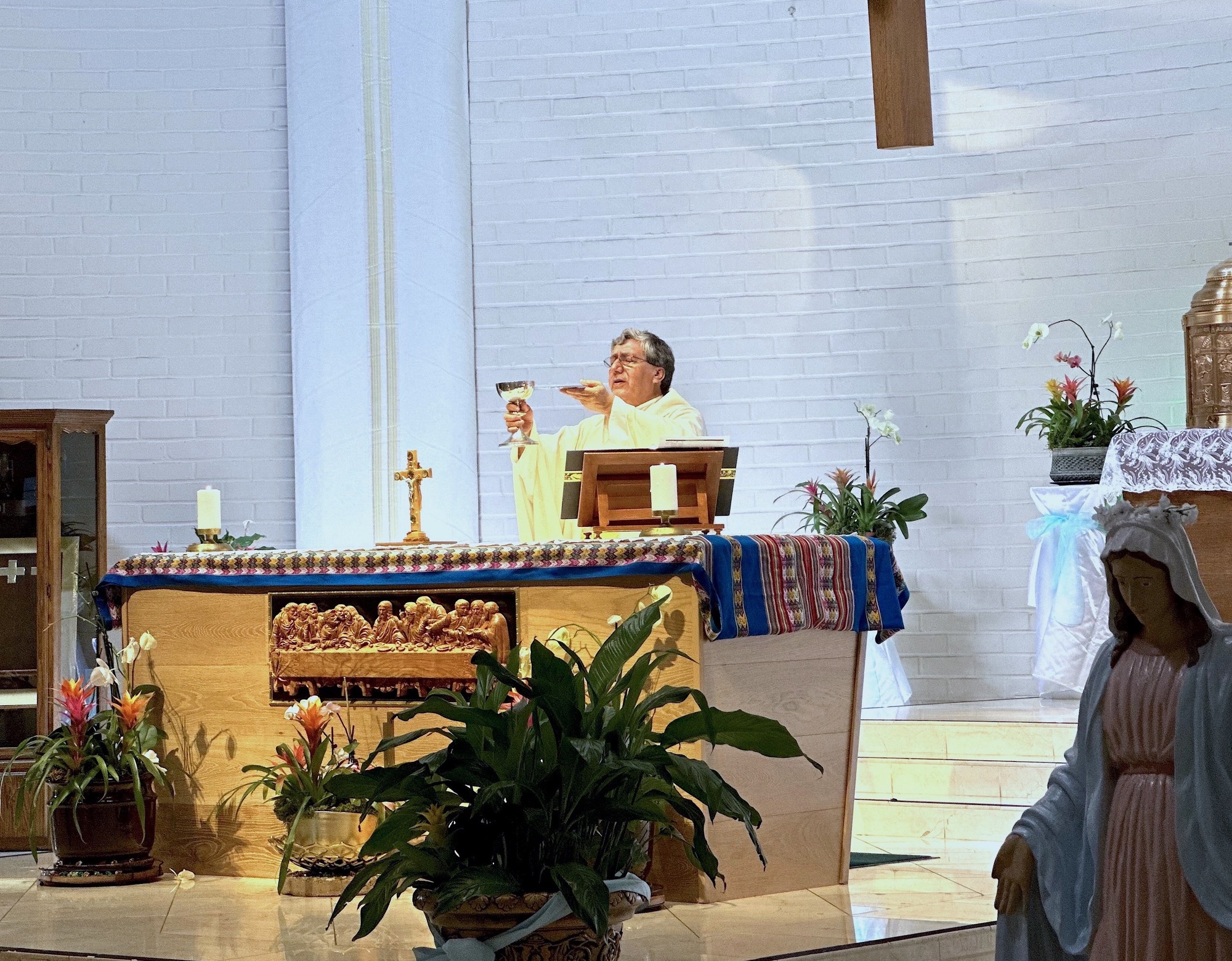 st-hilary-parish-pico-rivera-ca