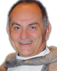 Father Gordon Kalil