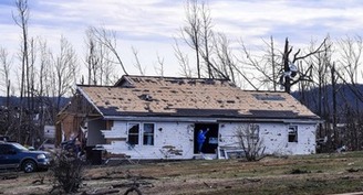 Tornados en EEUU, obispo Medley: 
