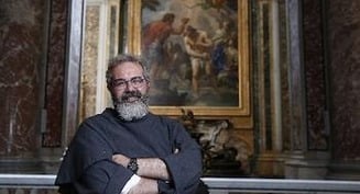 Pastor of St. Peter's Basilica: Friar helps tourists become pilgrims