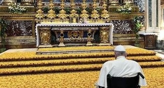 El Papa encomienda a la Virgen María su 