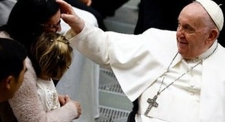 Papa: Los cristianos no deben estar oprimidos por la culpa, sino llenos de alegría