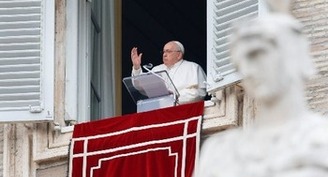 El Papa Francisco anima a los cristianos perseguidos a mantenerse firmes en su testimonio