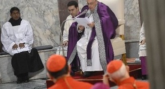 Pope says Lent is time to let go of the frivolous, to choose truth, love