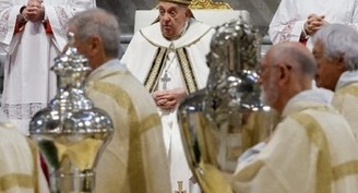 Las 'Lágrimas de arrepentimiento' purifican el corazón, dice el Papa a sacerdotes en la Misa Crismal