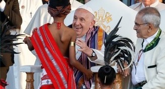 Pope in remote Pacific town: Match creation's beauty with beauty of love